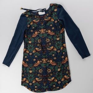 Club Monaco Macaila silk dress, size 2. Tie closure in back